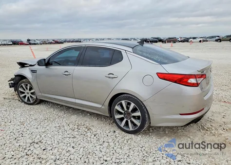 2013 Kia Optima Sx z USA, uszkodzony, nr VIN 5XXGR4A60DG196119